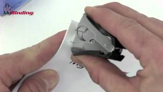 Swingline Deluxe Staple Remover Demo  SWI38101 [upl. by Howell]