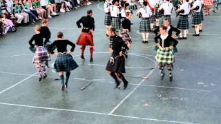 How to Scottish Dance  quotBroadswordsquot Dance [upl. by Llertrac276]