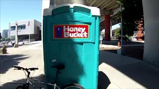 Porta Potty Review Worst Yet Portland Oregon Springwater Corridor Trail  July 31 2016 [upl. by Artenahs]